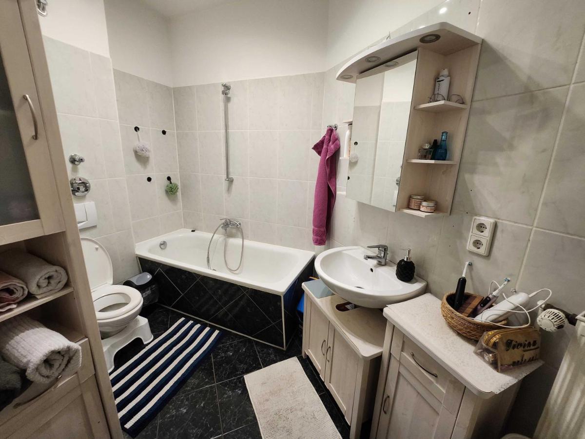 One Private Room Available In A Two Room Apartment In Tegel, Berlin Luaran gambar